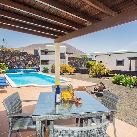 פלאיה בלנקה Eslanzarote Villa Eleonor, Super Wifi, Heated Pool, Sat Tv מראה חיצוני תמונה