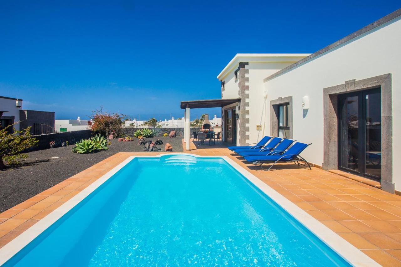 פלאיה בלנקה Eslanzarote Villa Eleonor, Super Wifi, Heated Pool, Sat Tv מראה חיצוני תמונה